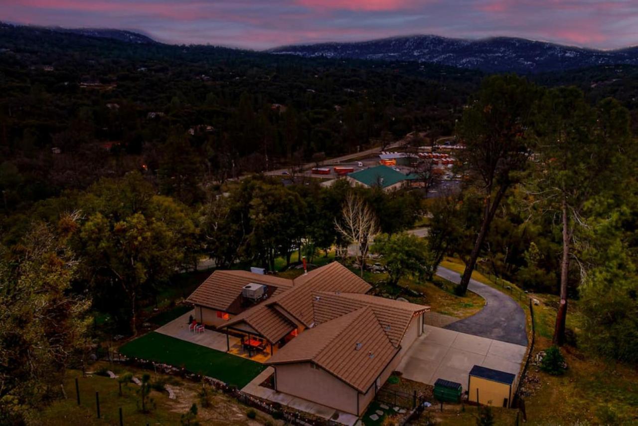 Mystic Mountain Villa, 14 Miles From Yosemite 奥克赫斯特 外观 照片