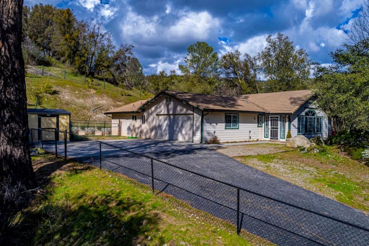 Mystic Mountain Villa, 14 Miles From Yosemite 奥克赫斯特 外观 照片